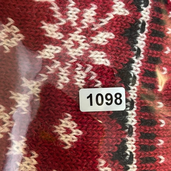 Icelandic Designs Wool Red Floral Knit Sweater Vest Size Small - Picture 14 of 14